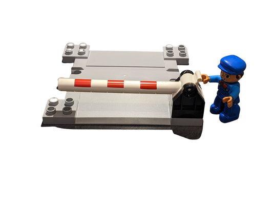 LEGO®DUPLO®Overweg met barrière en bewaker NIEUW!  Aantal 1x