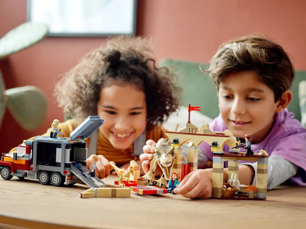 Erlebe den Nervenkitzel mit LEGO® Jurassic World T. Rex & Atrociraptor: Dinosaurier-Ausbruch – 76948 NEU! | 466 Teile